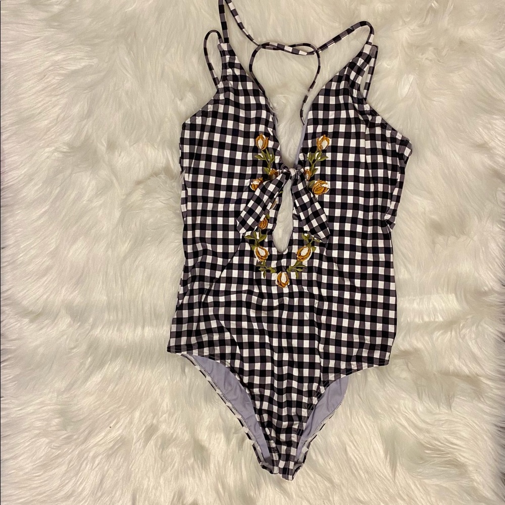 Buffalo plaid O’Neill onepiece